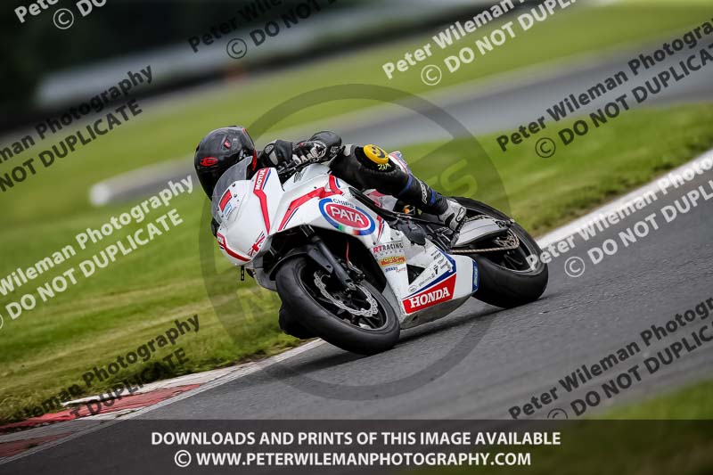 PJM Photography;anglesey;brands hatch;cadwell park;croft;donington park;enduro digital images;event digital images;eventdigitalimages;mallory;no limits;oulton park;peter wileman photography;racing digital images;silverstone;snetterton;trackday digital images;trackday photos;vmcc banbury run;welsh 2 day enduro